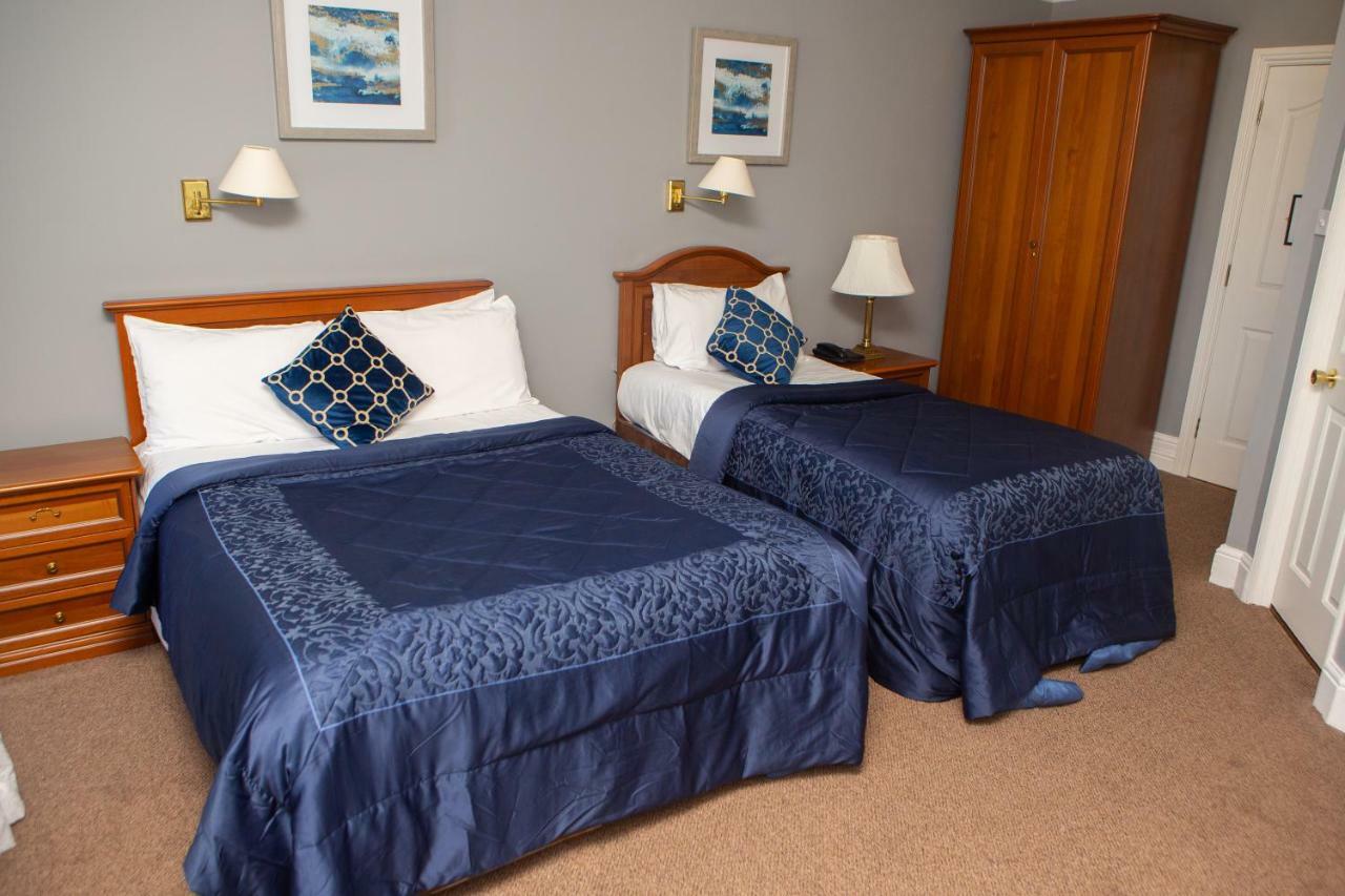 Leens Hotel Abbeyfeale Eksteriør bilde