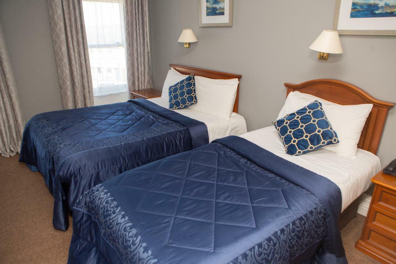 Leens Hotel Abbeyfeale Eksteriør bilde
