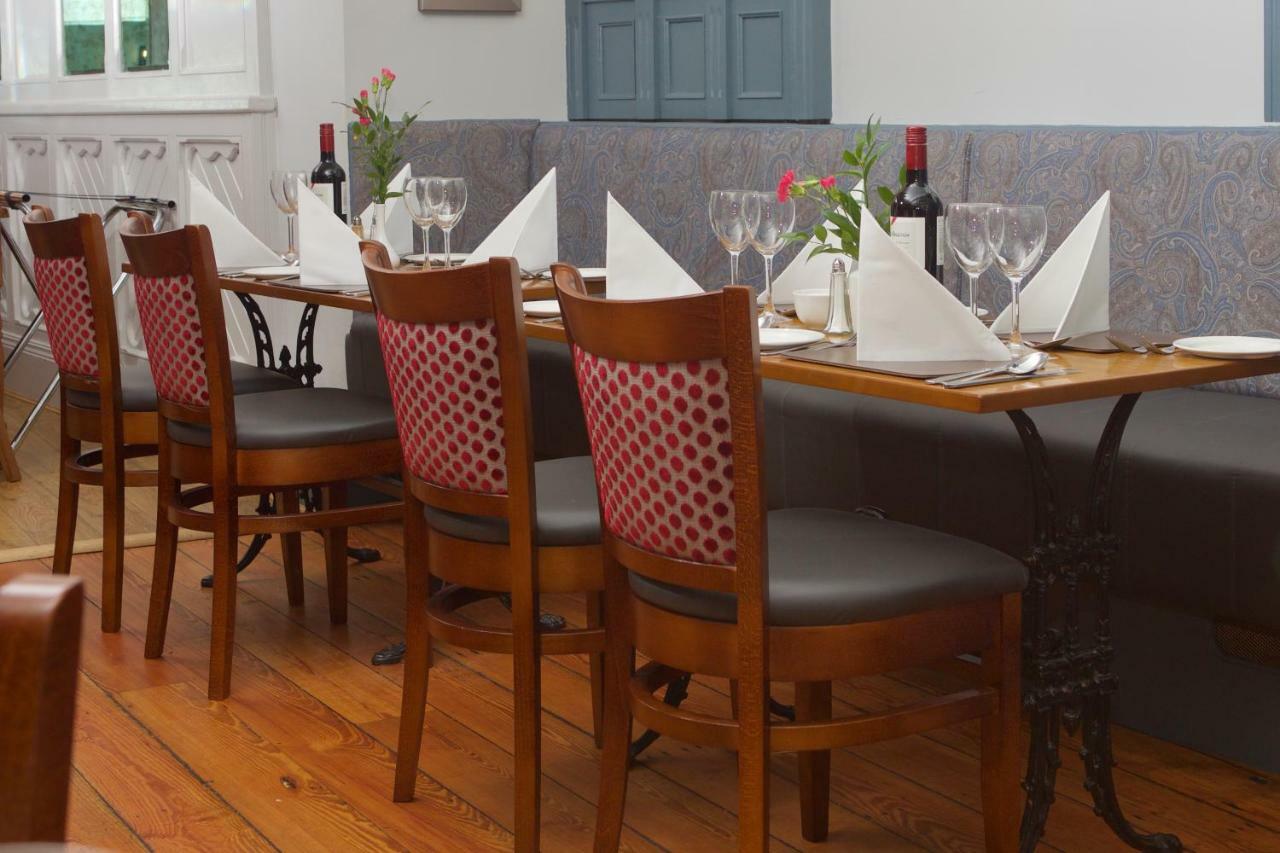 Leens Hotel Abbeyfeale Eksteriør bilde